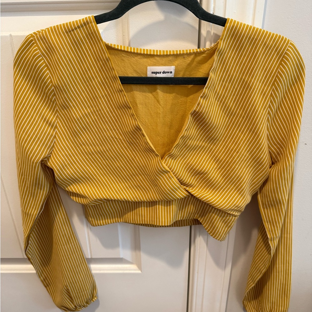 SUPERDOWN Cheyenne Crop Top in Yellow Stripe